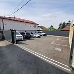 Natural And 2 사라예보