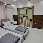 Natural And 2 Apartman