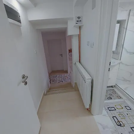 Апартаменты Natural And 2 *