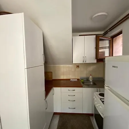 Natural And 2 سراييفو