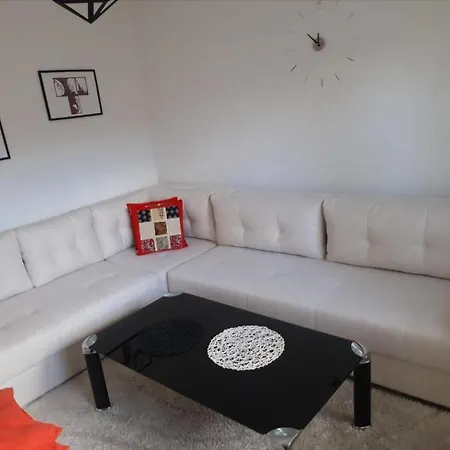 Natural And 2 سراييفو