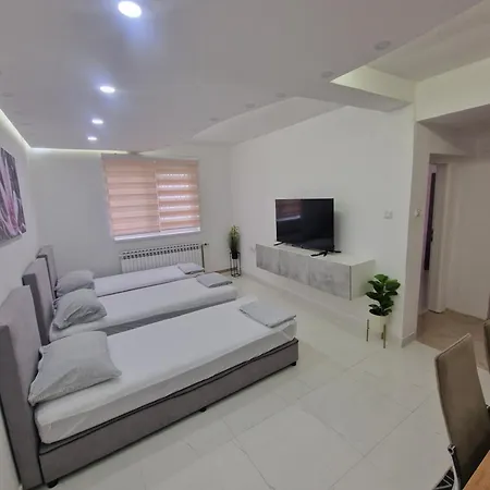 Apartment Natural And 2 Sarajevo