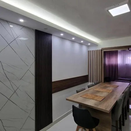 Natural And 2 * Sarajevo