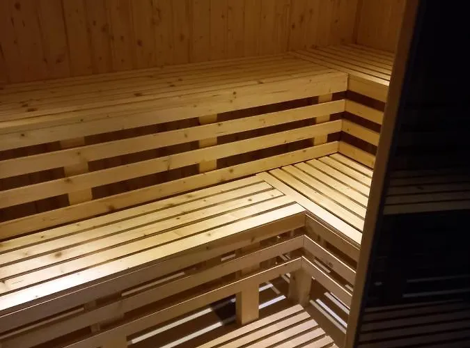 Natural And 2 * سراييفو