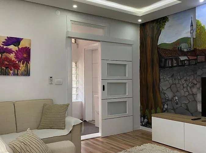 Natural And 2 شقة