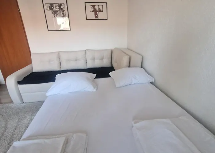 شقة Natural And 2