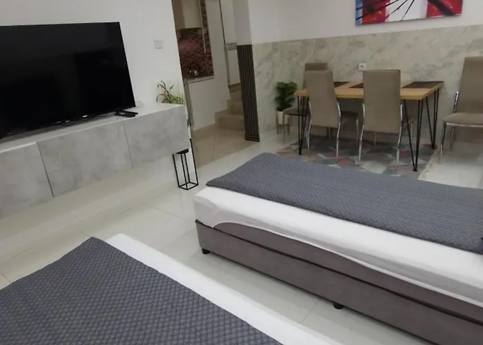 شقة Natural And 2 *