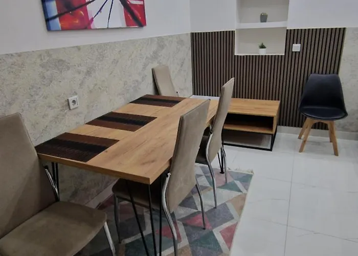 شقة Natural And 2